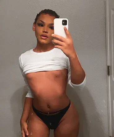 OnlyFans cuenta goddessdarii header 2