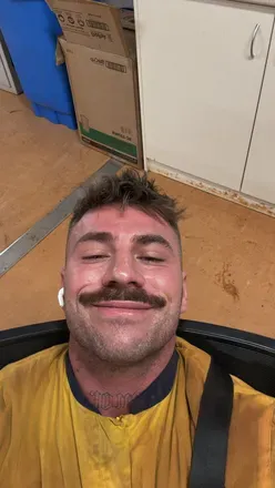 OnlyFans account  bracusoff avatar 1
