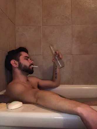 OnlyFans cuenta find_me_a_name header 2