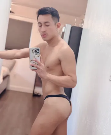 OnlyFans account  ivanmorch1 header 2
