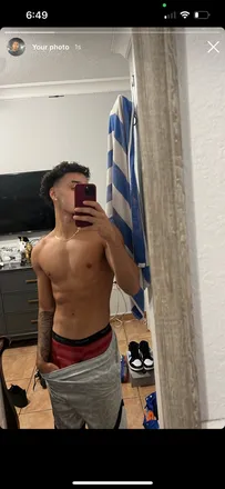 OnlyFans cuenta u229761096 header 2