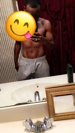 OnlyFans cuenta yungdino header 2