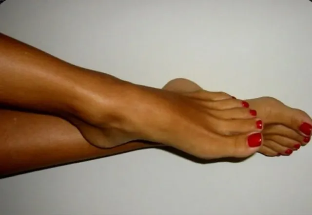 OnlyFans cuenta ivorytoes101 header 2