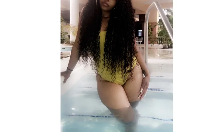 OnlyFans cuenta goddessmaya1 header 2