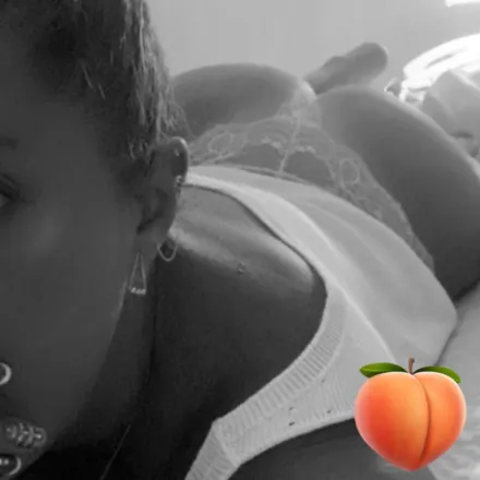 OnlyFans cuenta ufavpeach avatar 1