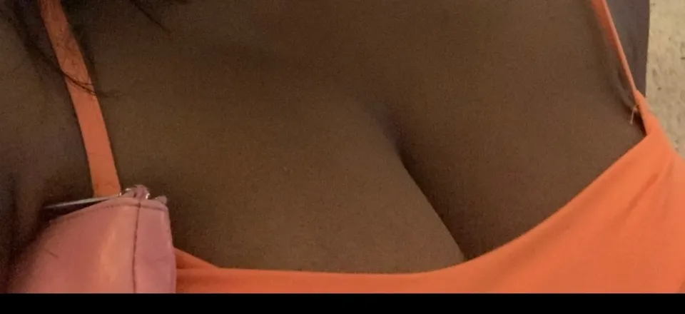 OnlyFans cuenta u217360117 header 2