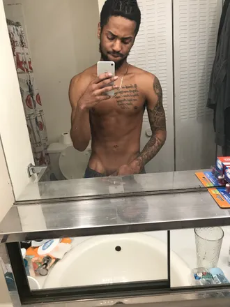 OnlyFans cuenta real23official header 2