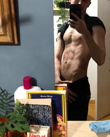 OnlyFans cuenta goldenlatinboy avatar 1