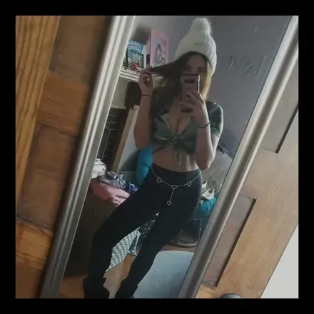 OnlyFans cuenta sportymaskgirl1567 avatar 1