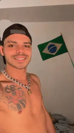 OnlyFans cuenta kylesurfer avatar 1