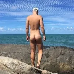 OnlyFans account  heaps_alt avatar 1