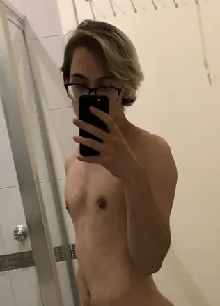 OnlyFans account  samangelll avatar 1