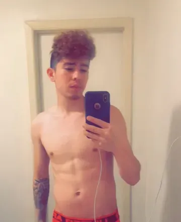 OnlyFans cuenta u19152279 avatar 1