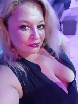OnlyFans cuenta adrianna_80 avatar 1