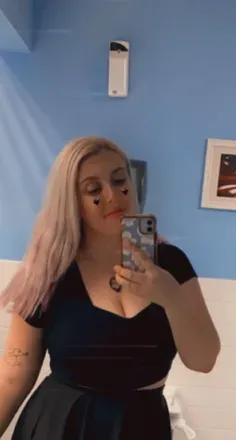 OnlyFans account  beautifuleyes105164 avatar 1