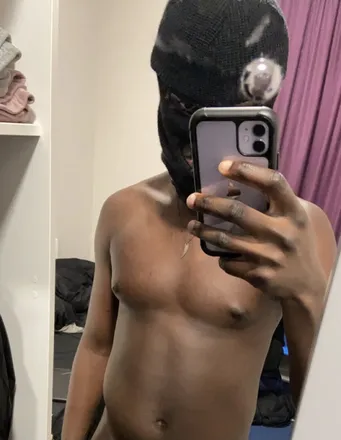 OnlyFans cuenta twot4ll header 2