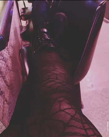 OnlyFans cuenta empressdarling header 2