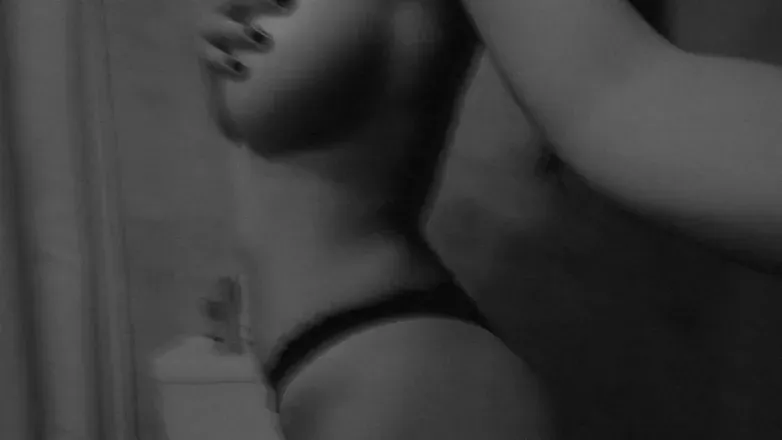 OnlyFans cuenta p1nkykat header 2