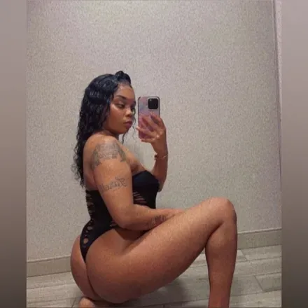 OnlyFans cuenta yennthesinn avatar 1