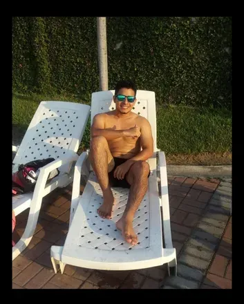 OnlyFans account  kr10c avatar 1