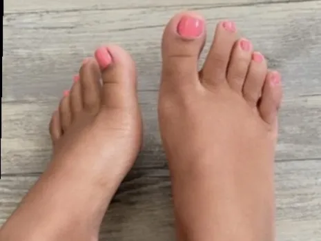 OnlyFans cuenta kpiesbonita header 2