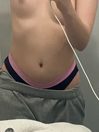 OnlyFans cuenta bbella_blossom avatar 1
