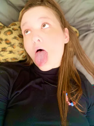 OnlyFans account  thiccgirlcutiepie header 2