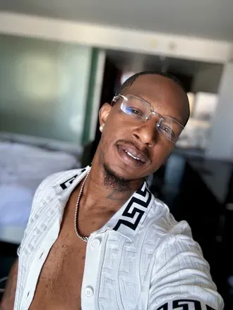 OnlyFans account  thepluglove avatar 1