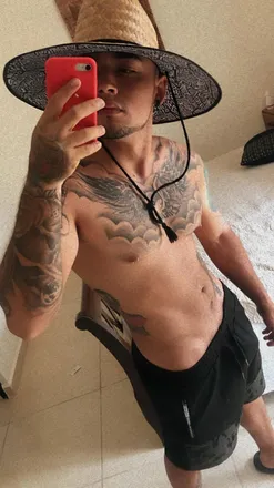 OnlyFans cuenta xander_295 header 2