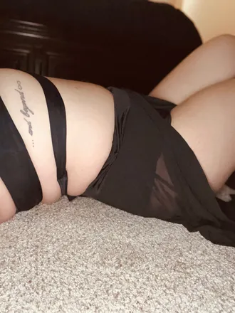 OnlyFans cuenta shayriley94 header 2