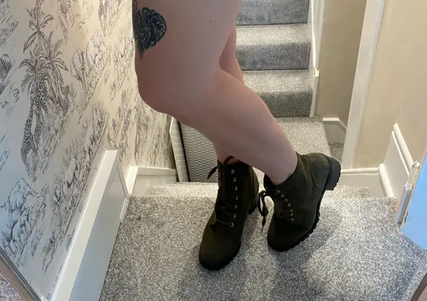 OnlyFans cuenta mckenziecrossxo header 2