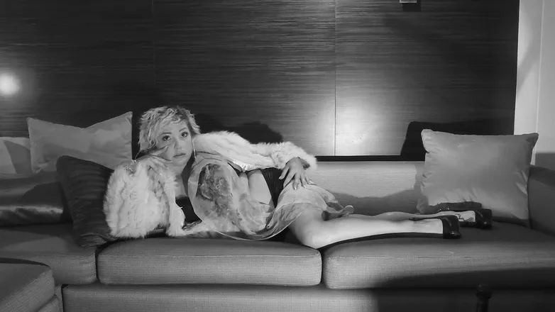 OnlyFans cuenta calilove222 header 2
