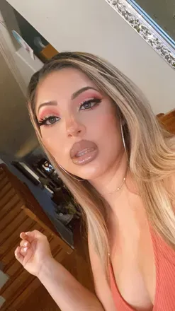 OnlyFans cuenta yvettebbadd avatar 1