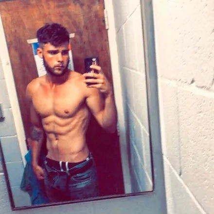 OnlyFans cuenta daddywo header 2