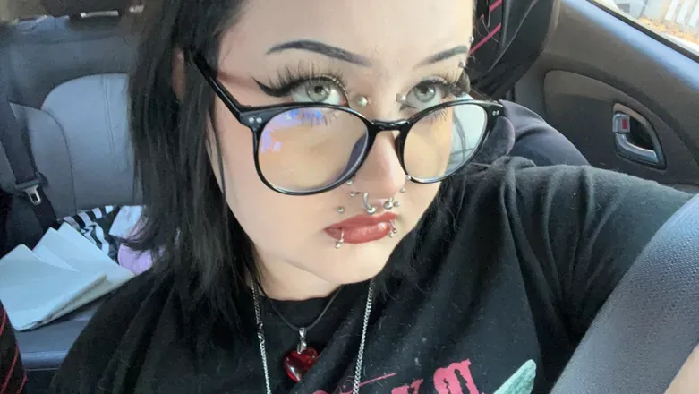 OnlyFans cuenta kornstarkum666 avatar 1