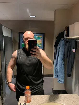 OnlyFans cuenta dadbodkpc avatar 1