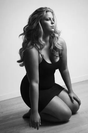 OnlyFans cuenta curvytess91 header 2