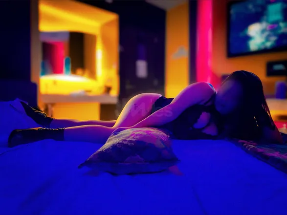 OnlyFans cuenta thejamessw header 2