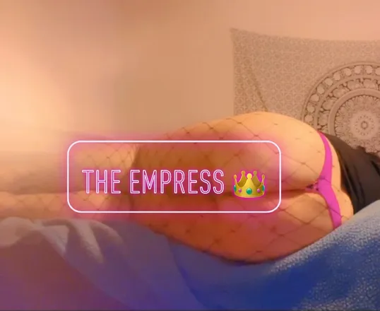 OnlyFans account  honeytheempress header 2