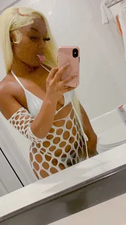 OnlyFans cuenta funsizebarb avatar 1