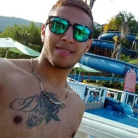 OnlyFans account  bryan0310 header 2