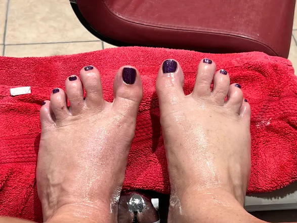 OnlyFans cuenta sweetfeetpea1213 header 2