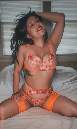 OnlyFans cuenta allaccesswamber header 2