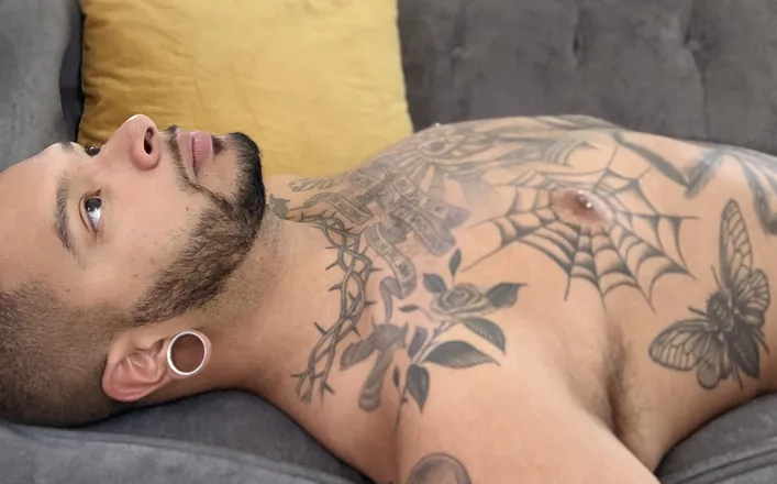 OnlyFans cuenta liamkayservices header 2