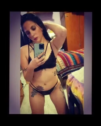 OnlyFans cuenta badgirll98 header 2