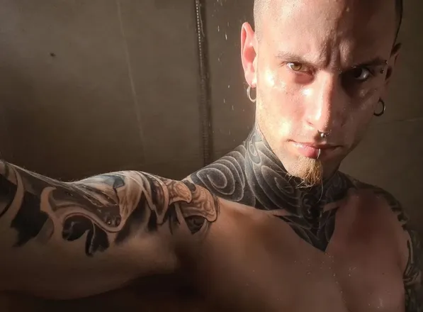 OnlyFans cuenta jere.sinner.free header 2
