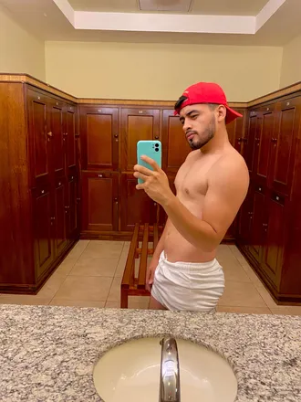 OnlyFans cuenta joseadrian_3 header 2