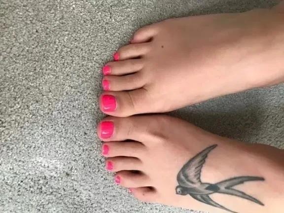 OnlyFans cuenta toesbethrosebeth header 2