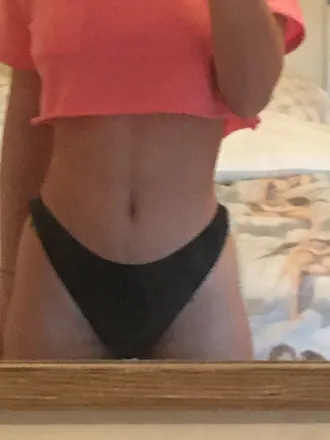OnlyFans cuenta iamalessia00 header 2