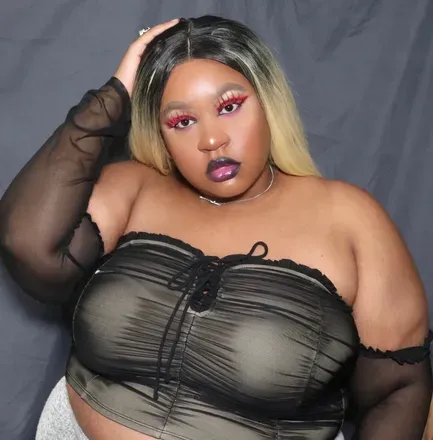 OnlyFans cuenta missjonez avatar 1
